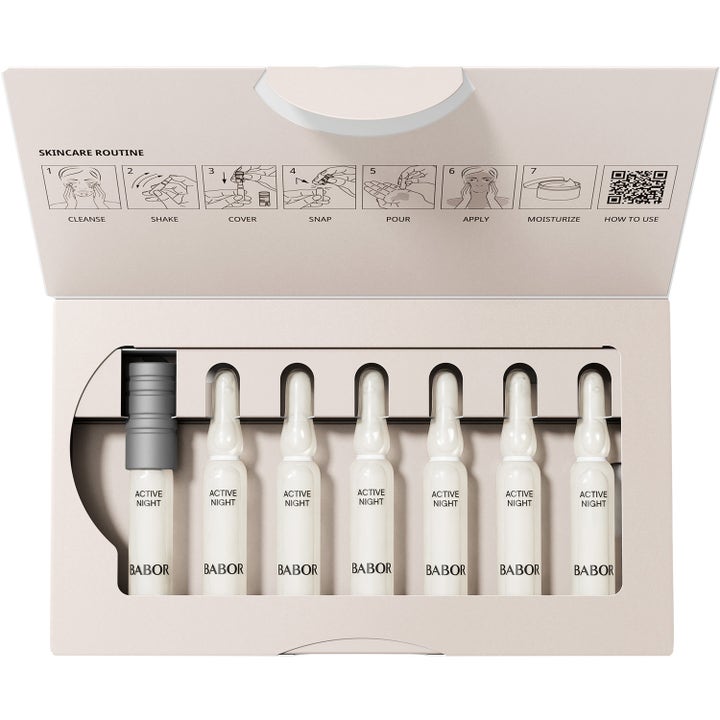 Babor Active Night Ampoule Serum Concentrate 14 ml med sju glasampuller i en beige ask med instruktioner