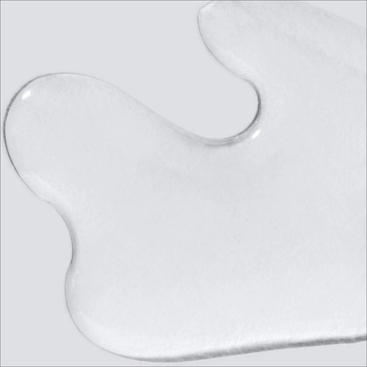 Dermalogica PreCleanse 30 ml rengöringsolja med en klar och lättflytande textur som effektivt löser upp orenheter.