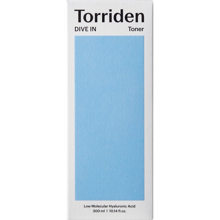 Torriden DIVE-IN Low Molecular Hyaluronic Acid Toner 300 ml återfuktande toner i vit kartong med en blå rektangel
