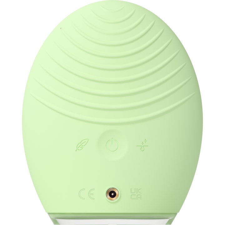FOREO LUNA 4 Combination Skin Green 1 st ansiktsborste silikon foreo med ljusgrön räfflad baksida för massage