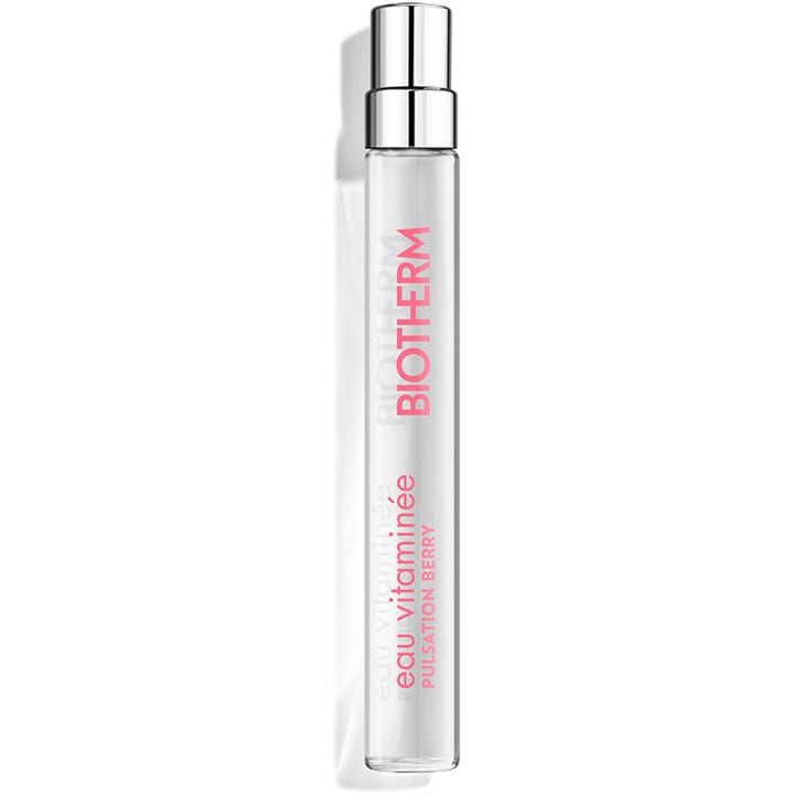 Biotherm Eau Berry EDS 10 ml uppfriskande body mist i smal glasflaska med rosa text och silvrig spray