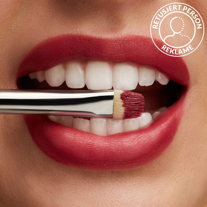 Lustreglass Sheer-Shine Lipstick
