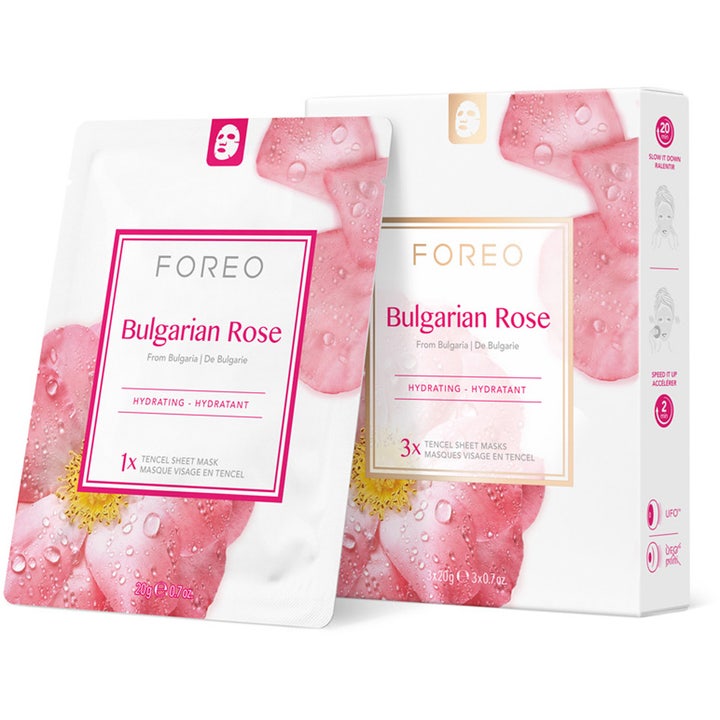 FOREO Bulgarian Rose 3-pack ansiktsmask bulgarisk ros återfuktande i vit förpackning prydd med rosa rosenblad