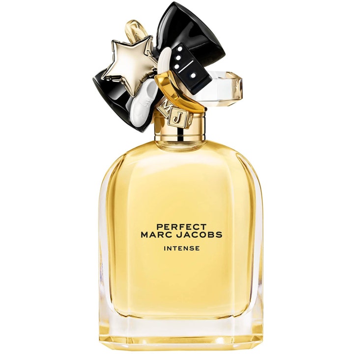Marc Jacobs Perfect Intense 100 ml blommig parfym i glasflaska med guldgul vätska och kork med lekfulla berlocker