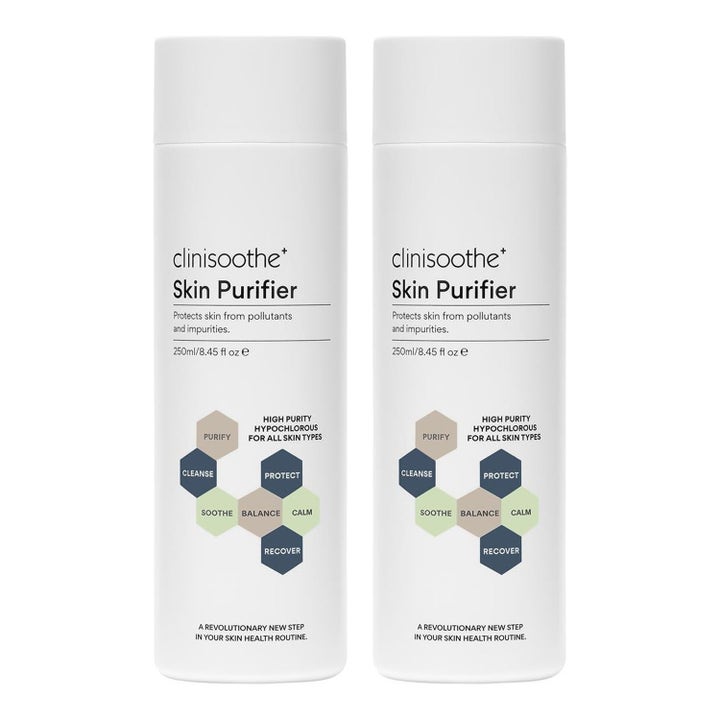 Clinisoothe+ Skin Purifier 250ml renande ansiktsvård som lugnar huden i två vita flaskor med stilren design.