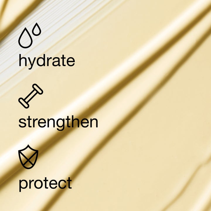 Clinique Dramatically Different SPF 50 50 ml dagkräm i gul krämig formula med orden hydrate, strengthen och protect