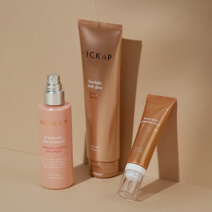 Hickap Bronze Glow Self Tanning Drops 30 ml brons glow droppar i en glänsande tub med pump för solkysst lyster.