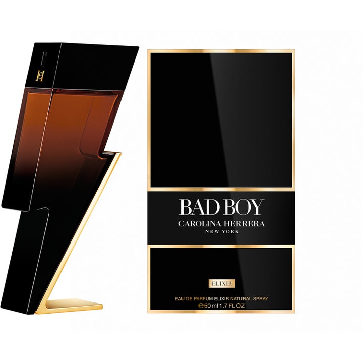 Carolina Herrera Bad Boy Elixir 50ml herrparfym i blixtformad flaska av svart och bärnstensfärgat glas bredvid svart kartong