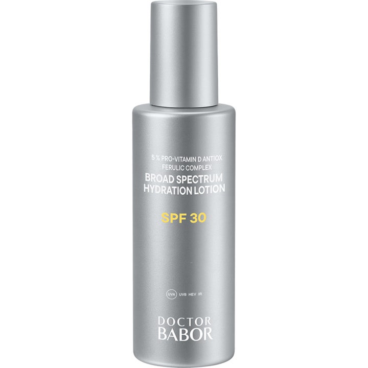 Doctor Babor Broad Spectrum Hydration Lotion SPF 30 återfuktande solskydd i en stilren silverfärgad flaska