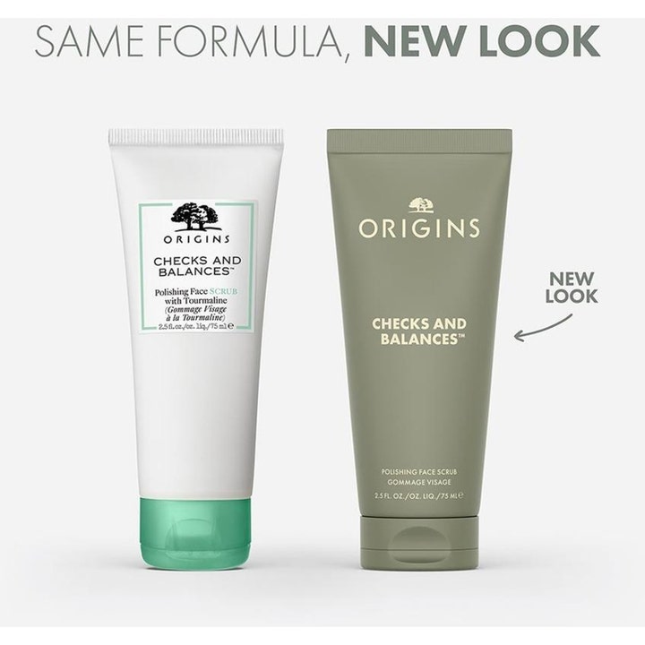 Origins Checks and Balances 75 ml tourmalinskrubb i vit och grön tub jämfört med ny olivgrön design