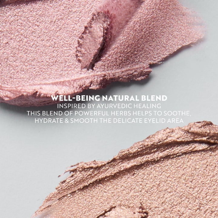 The 24H Gleam Liquid Eyeshadow
