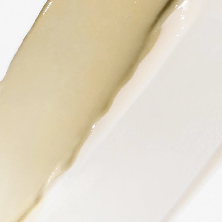 Dermalogica PowerBright Dark Spot System Duo hudvård med krämig vit och beige textur mot pigmenteringar