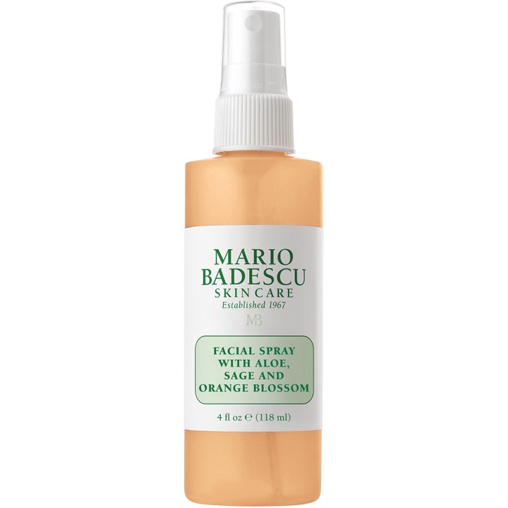Mario Badescu Facial Spray 118 ml lugnande ansiktsspray med apelsinblom i genomskinlig plastflaska med spraypump.