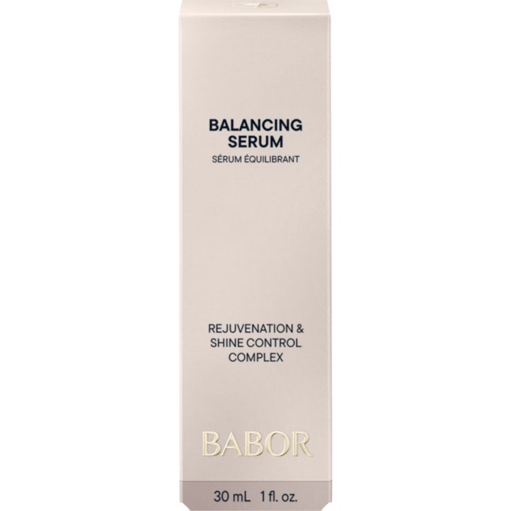 Babor Balancing Serum 30 ml balanserande serum för kombinerad hud i en vit ytterförpackning med en grön etikett