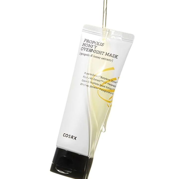 COSRX Ultimate Moisturizing Honey Overnight Mask 60 ml nattmask i vit tub med rinnande honungstextur