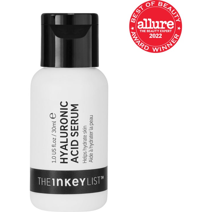 The INKEY List Hyaluronic Acid Serum 30 ml budget hyaluronsyra serum i vit flaska med svart lock bredvid sin box