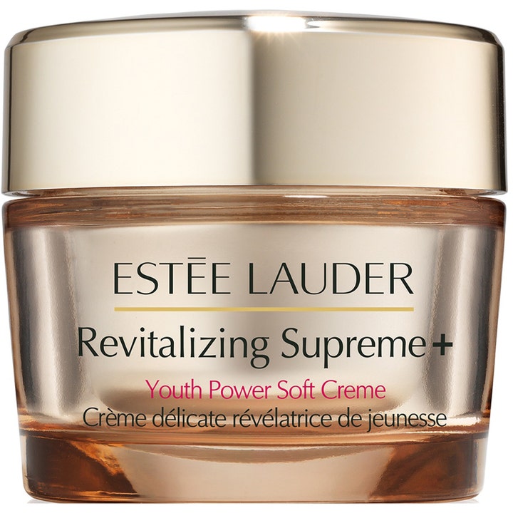 Estée Lauder Revitalizing Supreme+ Youth Power Soft Creme uppstramande ansiktskräm i lyxig guldfärgad glasburk.