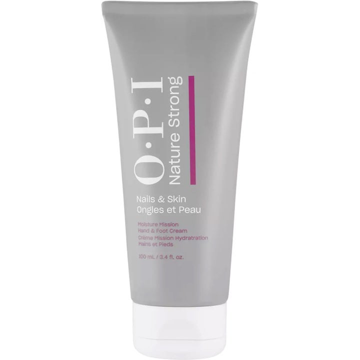 OPI Nature Strong Hand & Foot Cream 100 ml återfuktande kräm i grå tub med vitt lock som vårdar naglar och hud