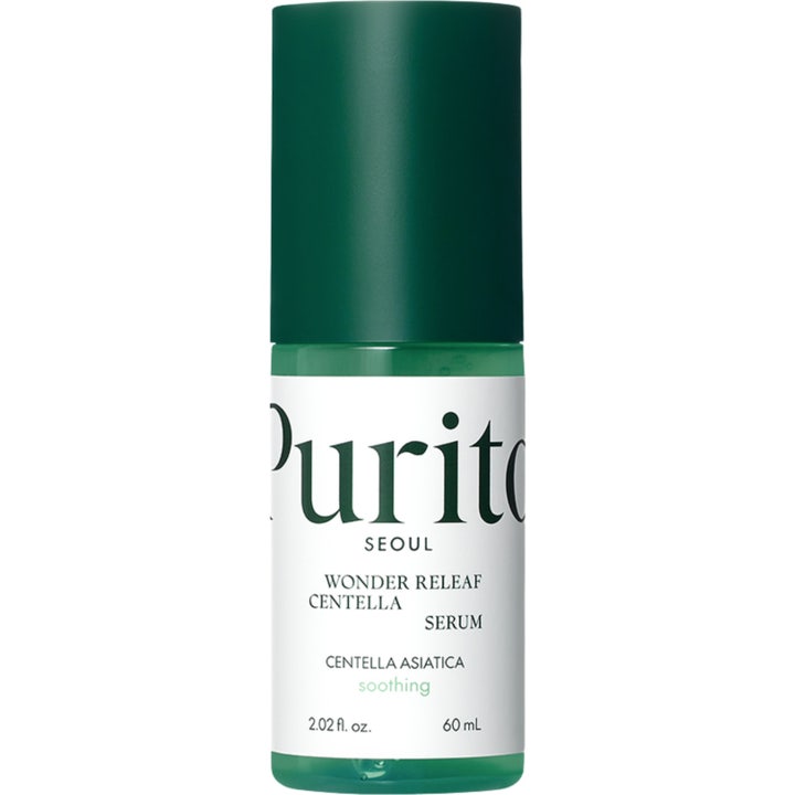 Purito Wonder Releaf Centella Serum 60 ml lugnande serum i grön pumpflaska med mörkgrönt lock och vit etikett