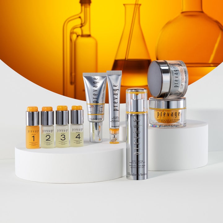 Elizabeth Arden Prevage Anti-aging Overnight Cream 50 ml nattkräm i en grupp anti age hudvård för ansiktet på vita podier.