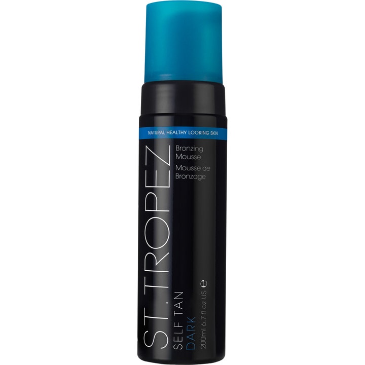 St. Tropez Self Tan Dark Bronzing Mousse 200ml brun utan sol ger en djup solkysst ton i svart flaska med turkos kork