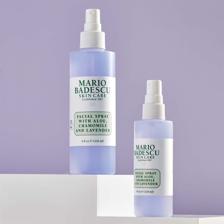 Mario Badescu Facial Spray Aloe, Chamomile & Lavender 118 ml fuktgivande ansiktsspray aloe vera i lila flaskor