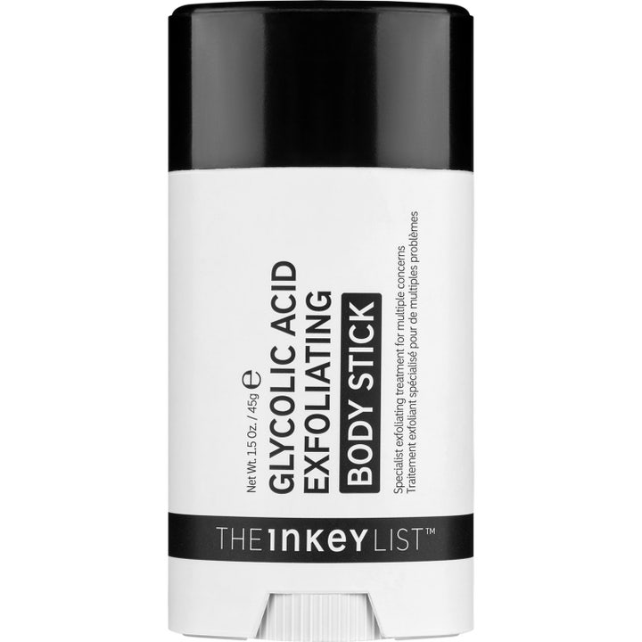 The INKEY List Glycolic Acid Exfoliating Body Stick 45g ger borttagning av döda hudceller kropp i vit hylsa med svart lock.
