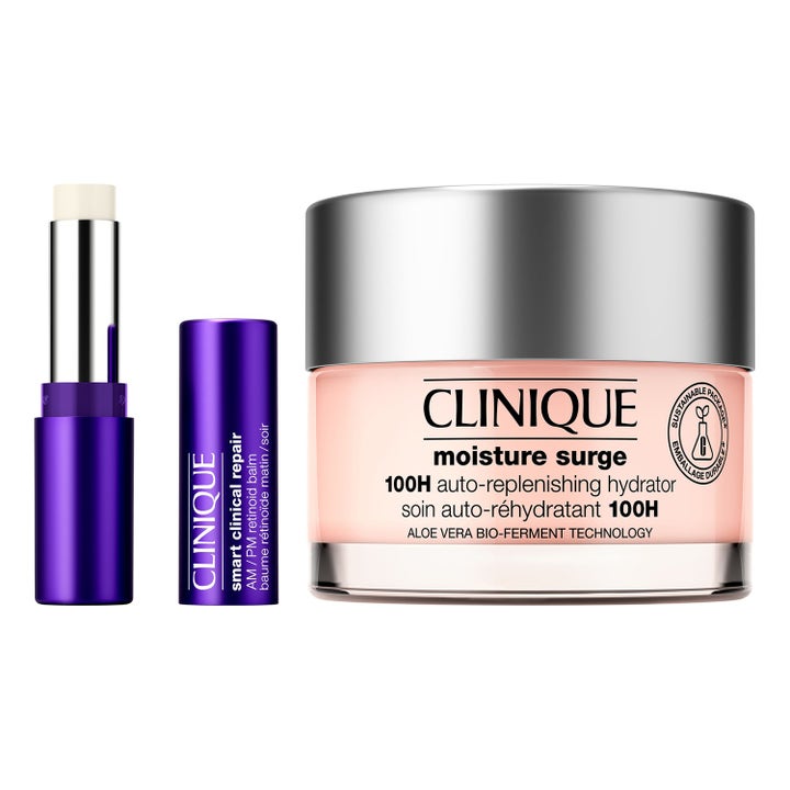 Clinique Moisture Surge 100H och Smart Clinical Repair hudvård med persikofärgad kräm i glasburk och lila stift.
