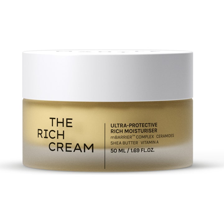 The Rich Cream 50 ml rik återfuktande ansiktskräm med ceramider och a-vitamin i en frostad glasburk med vitt lock