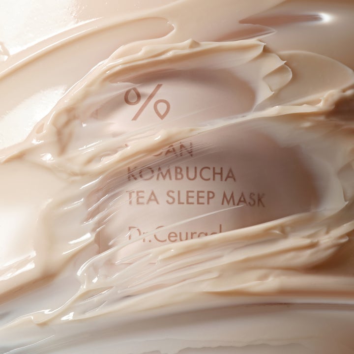 Dr. Ceuracle Vegan Kombucha Tea Sleep Mask 100 g återfuktande nattmask med krämig beige geltextur.