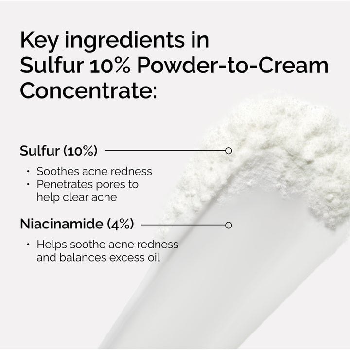 The Ordinary Sulfur 10% Powder-To-Cream 5 g spot treatment mot akne visar vitt pulver som blir kräm med niacinamid.