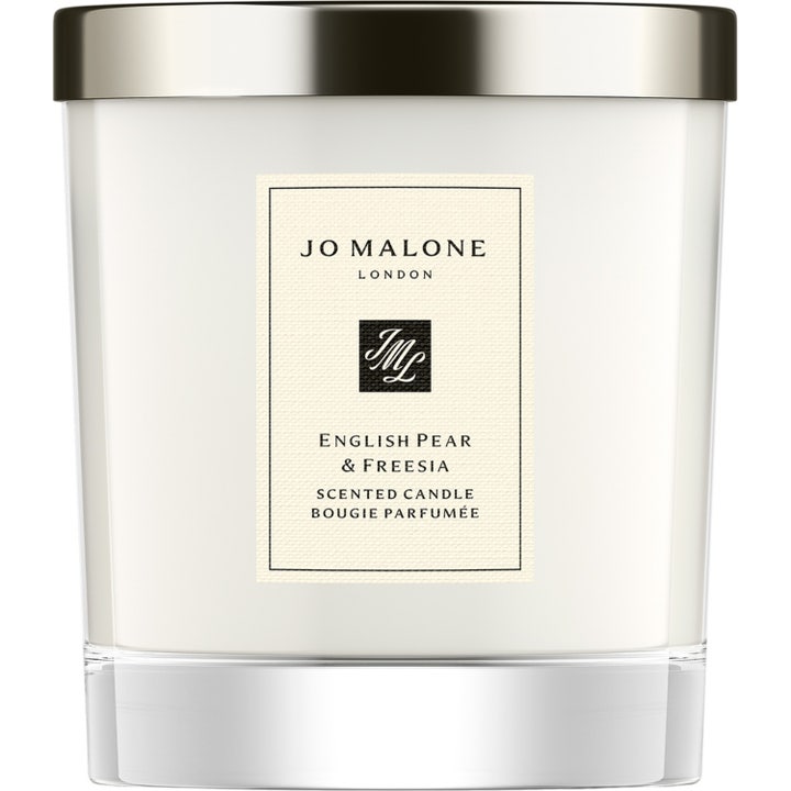 English Pear & Freesia Scented Classic Candle
