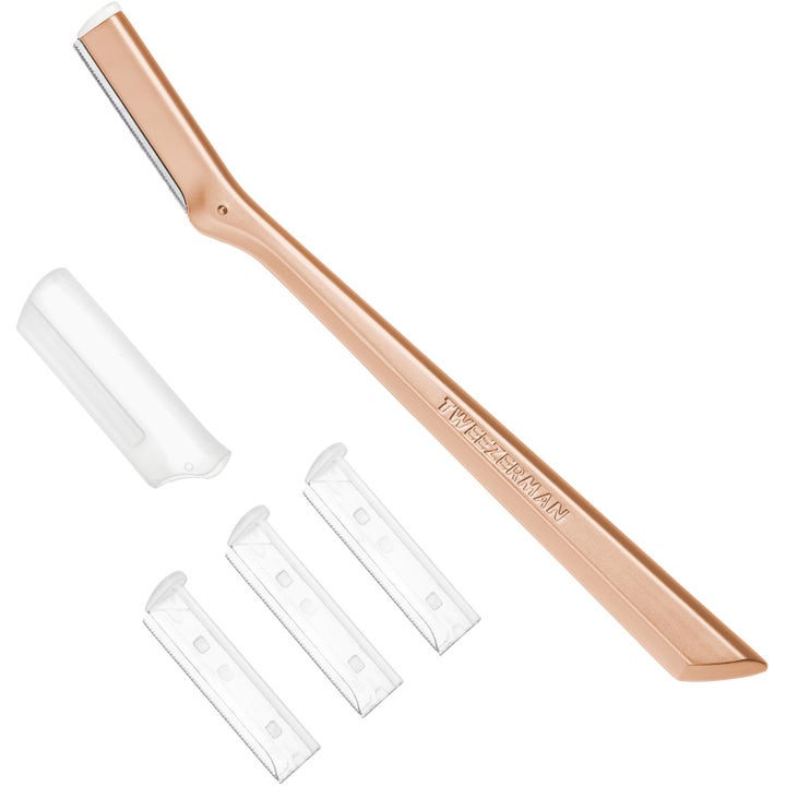 Tweezerman Facial Razor Rose Gold 1 st ansiktshyvel för hårborttagning i roséguldfärgad metall med tre extra rakblad