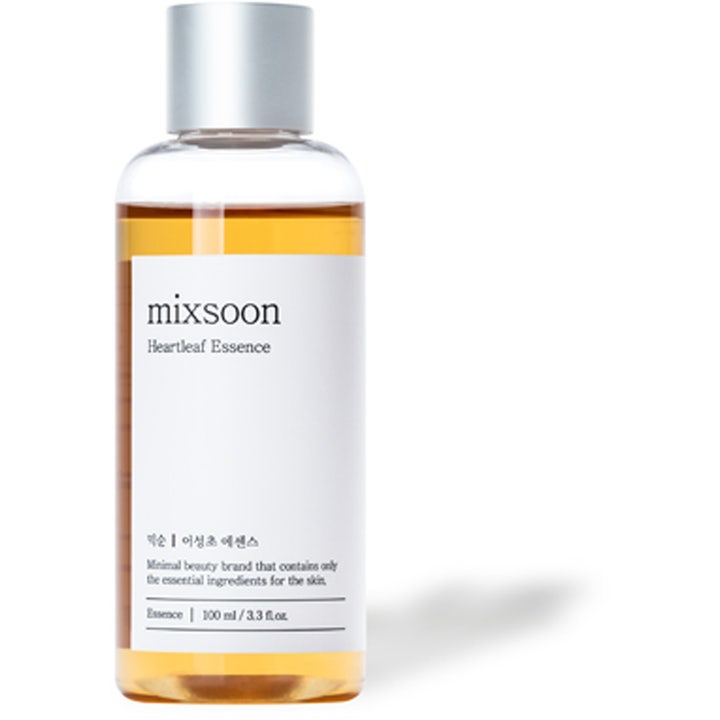 Mixsoon Heartleaf Essence 100 ml hudbalanserande ansiktsessens med bärnstensfärgad formula i genomskinlig flaska med silverkork