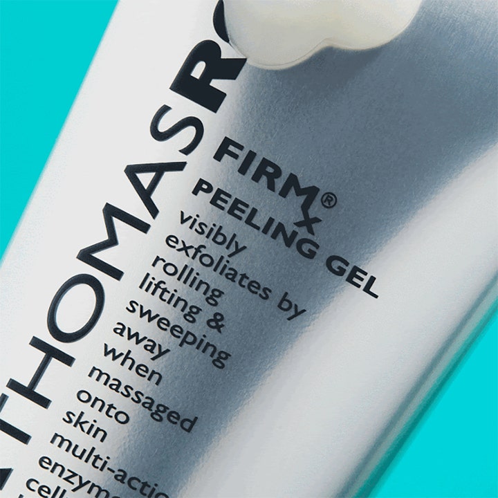 Peter Thomas Roth Firmx Peeling Gel 100 ml ansiktspeeling för döda hudceller med vit gel på silverfärgad tub