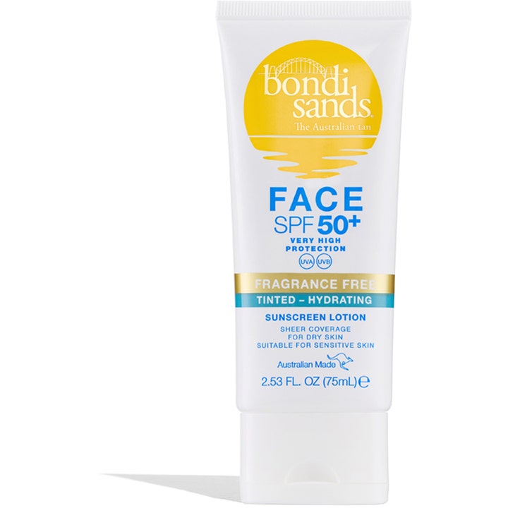 Bondi Sands Face SPF 50+ Tinted Sunscreen 75ml återfuktande fuktlotion ansikte i vit tub med gul logotyp