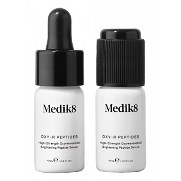 Medik8 Oxi-R Peptides 2 x 10 ml hyperpigmentering peptidserum i två vita flaskor med svarta lock