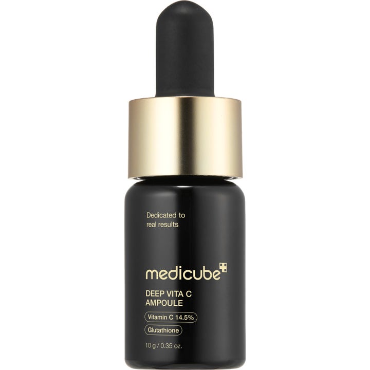 Medicube Deep Vita C Ampoule 30 g lystergivande serum i svart flaska med gulddetalj och Vitamin C 14,5%