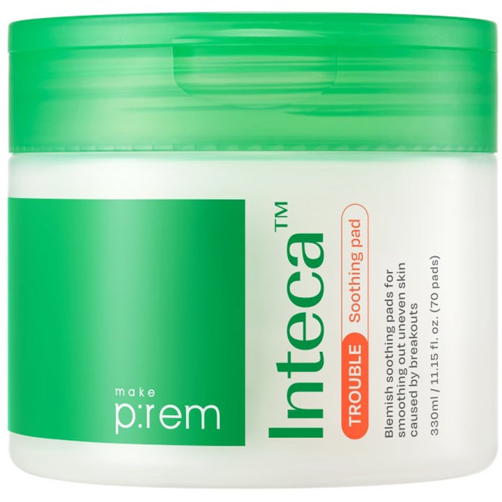 Make p:rem Inteca Soothing Pad 70 pads lugnande ansiktspads som motverkar blemmor i en vit plastburk med grönt lock