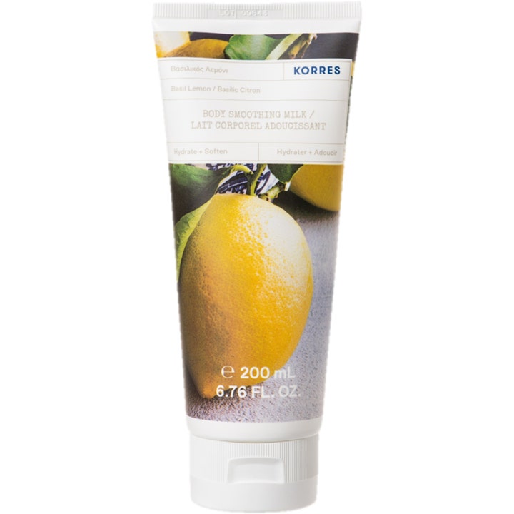 Korres Basil Lemon Body Smoothing Milk 200 ml kroppsmjölk ger fukt i en tub med motiv av färska citroner.