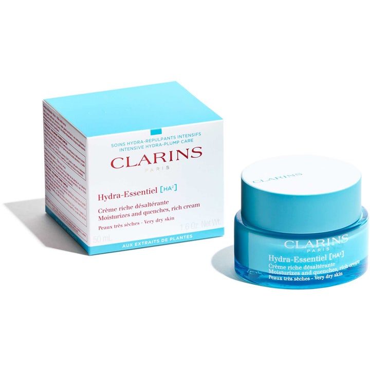 Clarins Hydra-Essentiel Rich Cream 50 ml återfuktande ansiktskräm i blå glasburk med vit kork och blå ytterkartong.