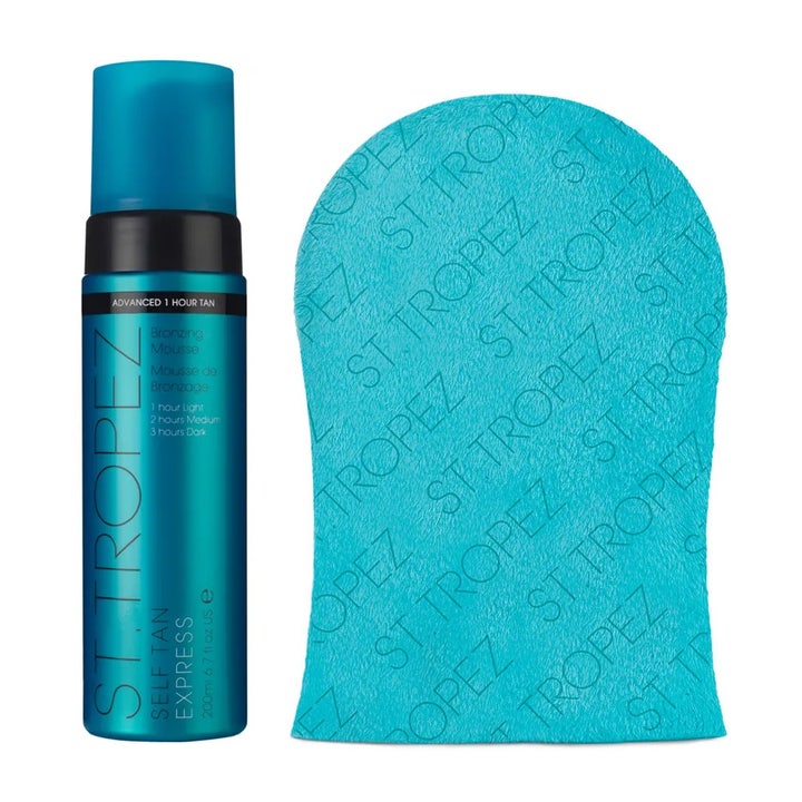 St.Tropez Self Tan Express 200ml brun utan sol mousse för hela kroppen i turkos flaska med matchande vante.