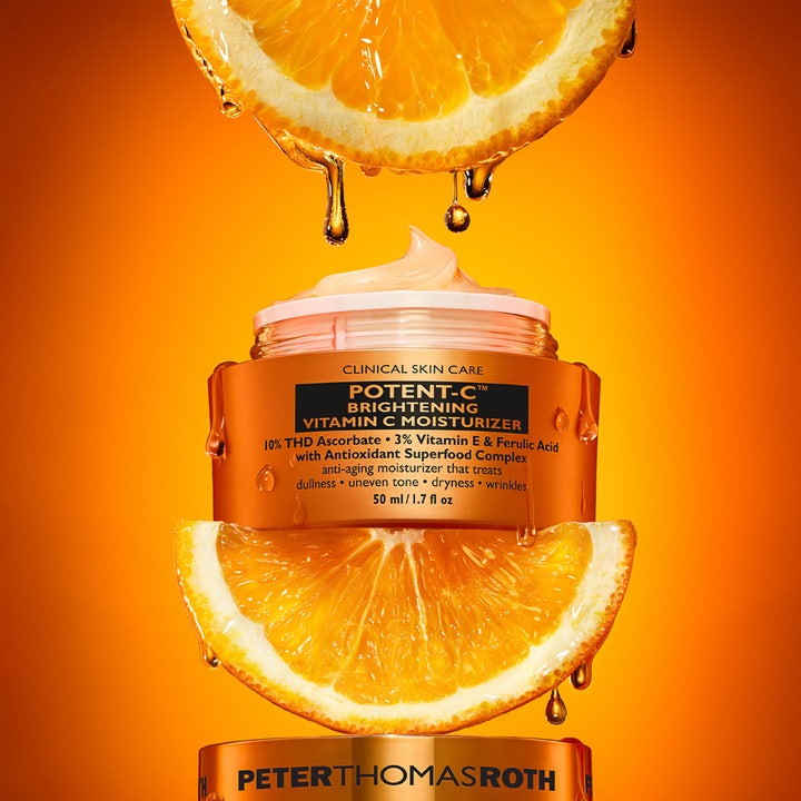 Peter Thomas Roth Potent-C Brightening Vitamin C Moisturizer 50 ml ansiktskräm mellan saftiga apelsinskivor