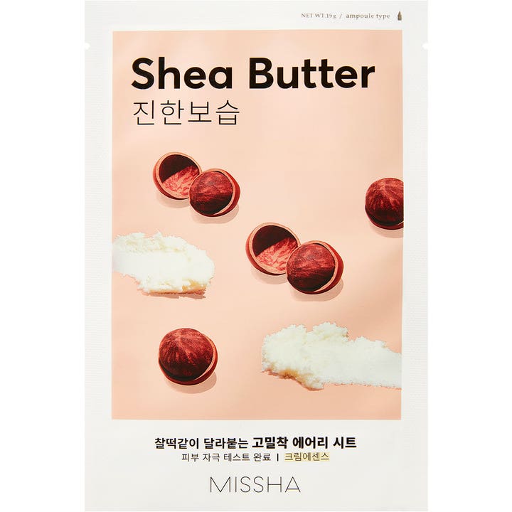Missha Airy Fit Sheet Mask Shea Butter 19 g närande k-beauty lugnande ansiktsmask med bilder av sheanötter och sheasmör.