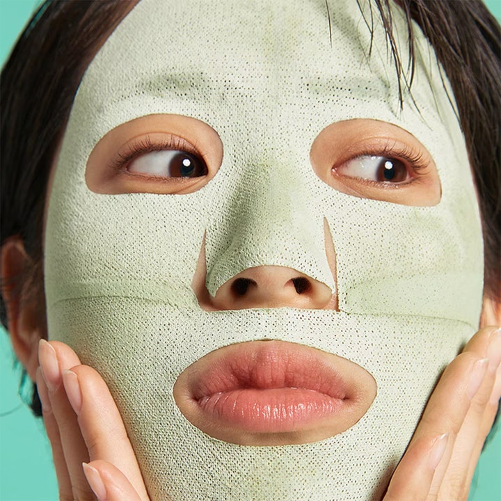 Dr.Jart+ Dermask Pore-remedy Purifying Mud Mask 13 g grön lera ansiktsmask för pormaskar applicerad på ansikte