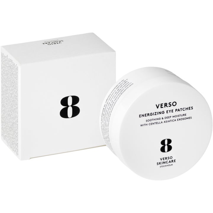 Verso N°8 Energizing Eye Patches 30 st återfuktande ögonmasker i vit burk och ask prydd med en stor svart åtta.