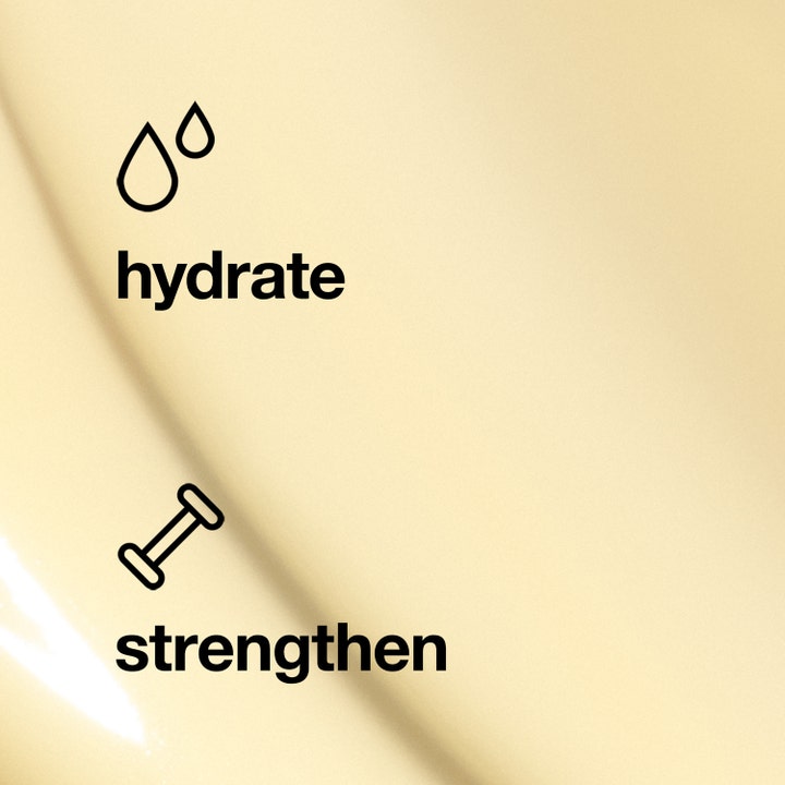 Clinique Dramatically Different Moisturizing Lotion 50 ml gul fuktgivande ansiktskräm med texten hydrate och strengthen.
