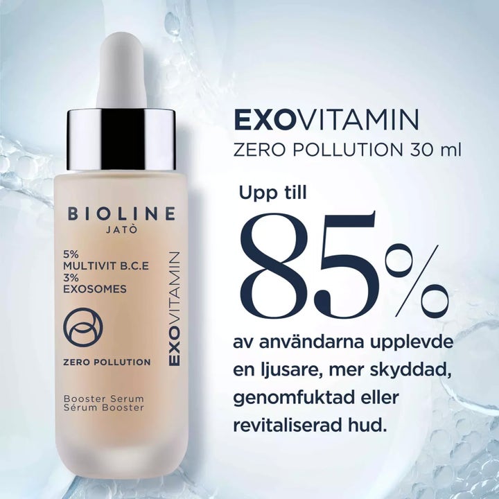 Bioline Jatò Exovitamin Booster Serum 30 ml lystergivande ansiktsserum i frostad glasflaska med pipett mot vatten.