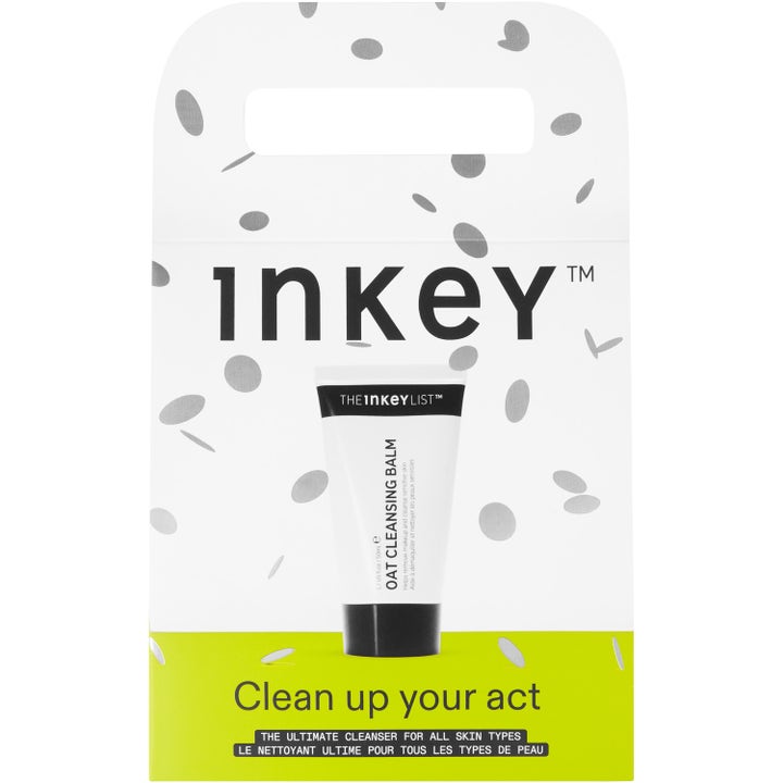 The INKEY List Clean Up Your Act 50 ml ansiktsrengöring i en vit presentförpackning med handtag och limegrön botten.