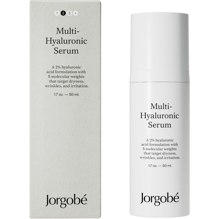 Jorgobé Multi-Hyaluronic Serum 50 ml hyaluronsyra serum mot torr hud i vit flaska med matchande ytterkartong